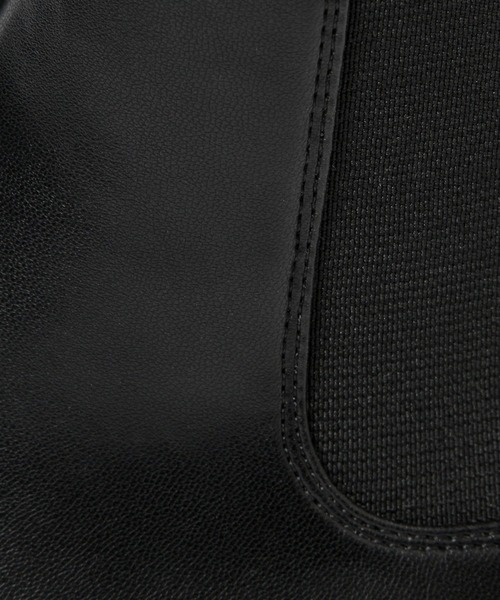 GLOBAL WORK(グローバルワーク)の「らくっション厚底サイドゴアブーツ/215692(ブーツ・レディース・ブラック・SMALL/MEDIUM/LARGE)」の4枚目の写真