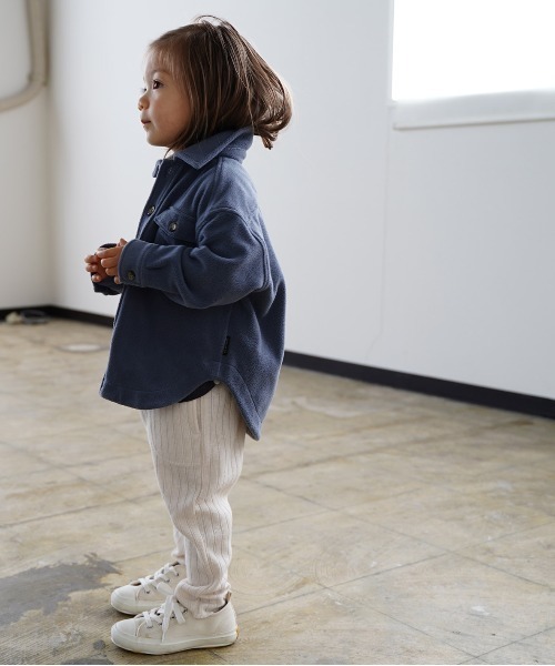 quoti use fith（クゥオティ　ユース　フィス）の「イージーウォーム 長袖 オーバーシャツ（シャツ/ブラウス・キッズ・ブルー/ブラウン/アイボリー/チャコールグレー・100/90/110/130/120/80）」の10枚目の写真