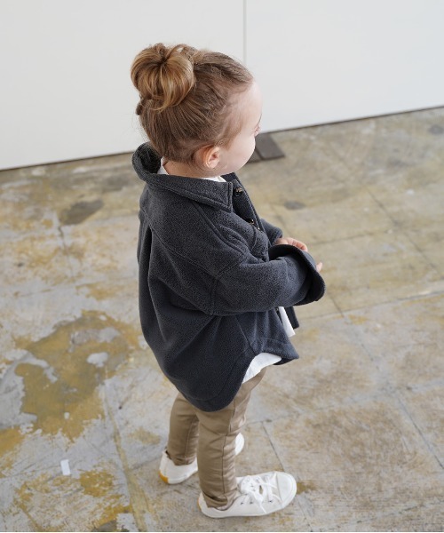 quoti use fith（クゥオティ　ユース　フィス）の「イージーウォーム 長袖 オーバーシャツ（シャツ/ブラウス・キッズ・ブルー/ブラウン/アイボリー/チャコールグレー・100/90/110/130/120/80）」の17枚目の写真