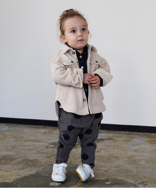 quoti use fith（クゥオティ　ユース　フィス）の「イージーウォーム 長袖 オーバーシャツ（シャツ/ブラウス・キッズ・ブルー/ブラウン/アイボリー/チャコールグレー・100/90/110/130/120/80）」の18枚目の写真