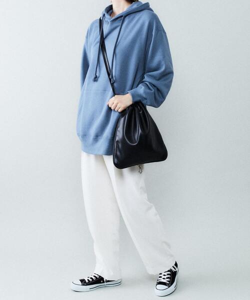 CONVERSE TOKYO（コンバーストウキョウ）の「ボンサック巾着バッグ（バックパック/リュック・レディース・ブラック/ホワイト・FREE）」の6枚目の写真