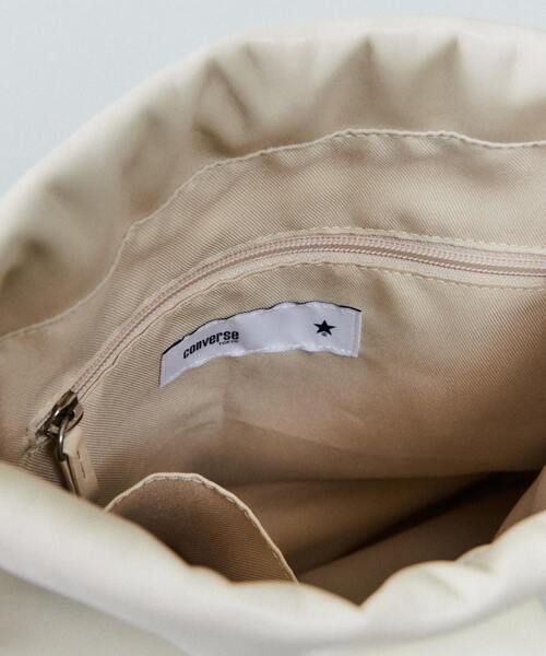CONVERSE TOKYO（コンバーストウキョウ）の「ボンサック巾着バッグ（バックパック/リュック・レディース・ブラック/ホワイト・FREE）」の5枚目の写真