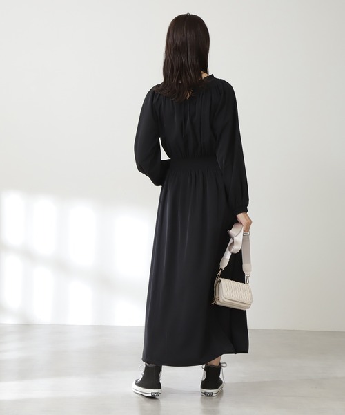 N.(N. Natural Beauty Basic)(エヌエヌナチュラルビューティーベーシック)の「【S Size Line】シャーリングドレープ長袖ワンピース(ワンピース・レディース・ブラック/ピンク/ブルー/グリーン・SMALL/MEDIUM)」の17枚目の写真