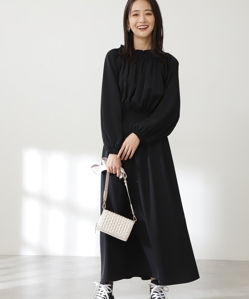 N.(N. Natural Beauty Basic)(エヌエヌナチュラルビューティーベーシック)の「【S Size Line】シャーリングドレープ長袖ワンピース(ワンピース・レディース・ブラック/ピンク/ブルー/グリーン・SMALL/MEDIUM)」の8枚目の写真