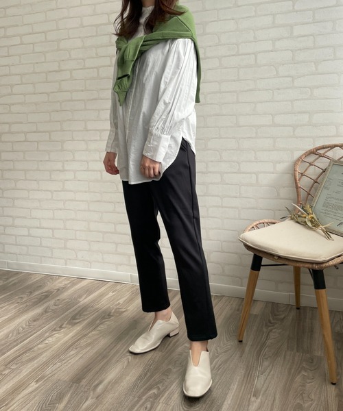 Chiaro（キアロ）の「裏起毛 美脚テーパードパンツ（その他パンツ・レディース・ブラック/ベージュ/モカ・M/L）」の6枚目の写真