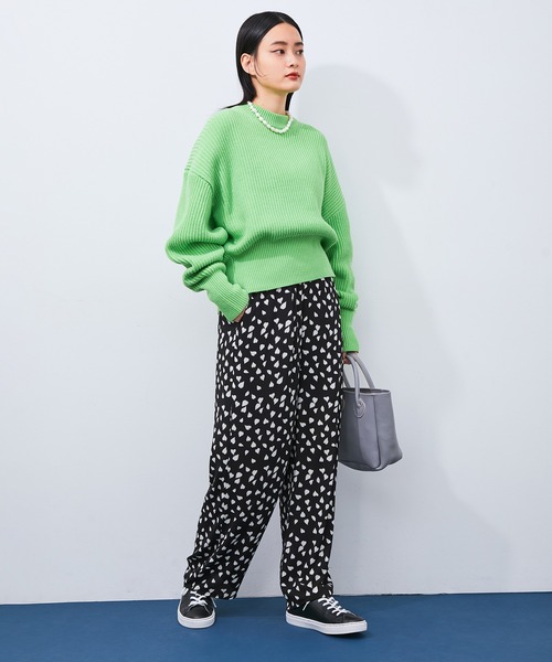 ADAM ET ROPE'（アダムエロペ）の「ランダムプリントイージーパンツ（その他パンツ・レディース・ブラック・FREE）」の4枚目の写真