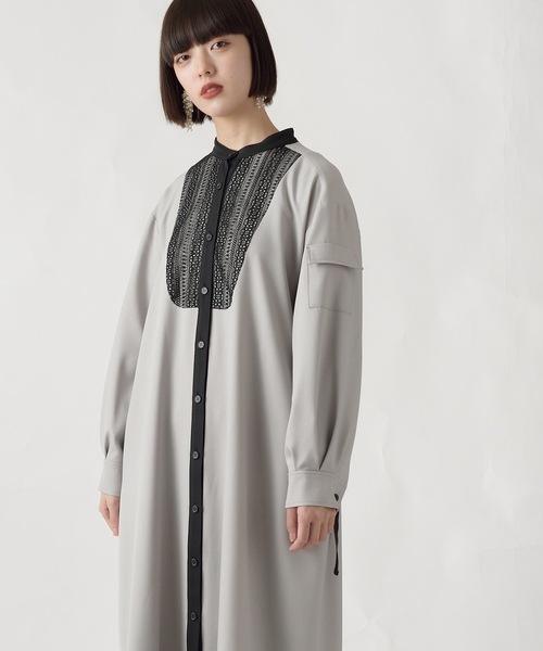 La SRIC（ラスリック）の「La SRIC / レースヨークOP（ワンピース・レディース・グレー/キャメル・38）」の7枚目の写真