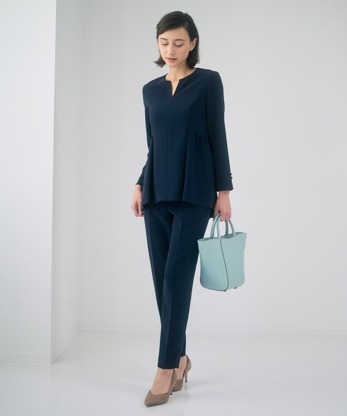 ANAYI(アナイ)の「ストレッチクロステーパード パンツ(その他パンツ・レディース・ミント/ライトグレー/ネイビー・36/38/34)」の3枚目の写真