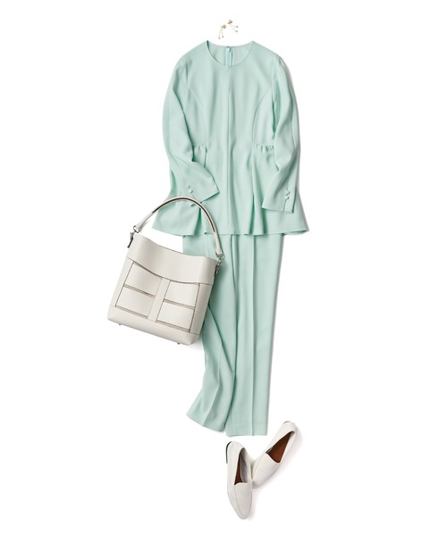 ANAYI(アナイ)の「ストレッチクロステーパード パンツ(その他パンツ・レディース・ミント/ライトグレー/ネイビー・36/38/34)」の5枚目の写真