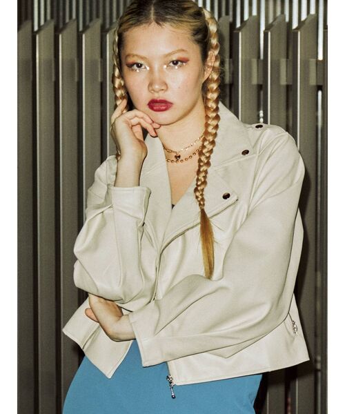 jouetie（ジュエティ）の「タックスリーブライダース（ライダースジャケット・レディース・アイボリー/ブラック/ブラウン/グリーン・MEDIUM）」の5枚目の写真