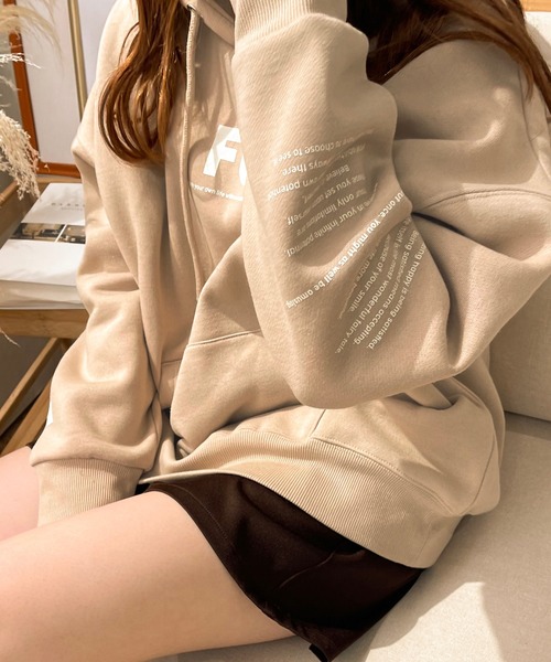 apres jour clair（アプレジュールクレア）の「【apres jour clair】アソートロゴフーディ（パーカー・レディース・アイボリー/ベージュ/ナチュラル/グリーン・フリー/X-LARGE）」の19枚目の写真