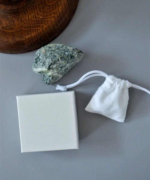 LAVER（ラバー）の「LAVER/ラバー　HOLLOW RECTANGLE RING　ホロウレクタングル　リング（リング・レディース・シルバー・6/5）」の5枚目の写真