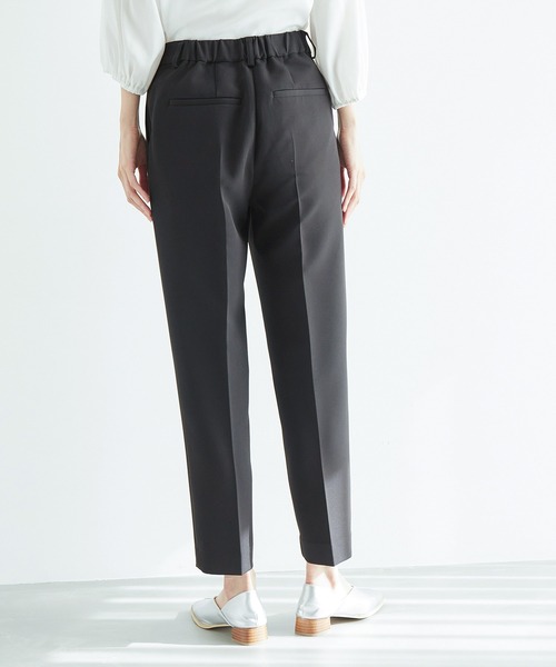 ROPE' PICNIC(ロペピクニック)の「【360°ウルトラストレッチ】セットアップ対応/タックテーパードパンツ【一部店舗限定サイズあり】(その他パンツ・レディース・ブラック/ネイビー/ブルー/ライトグリーン/イエロー系その他3・40/38/36/42/34)」の13枚目の写真