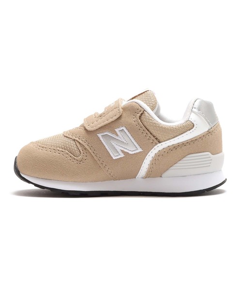 NEW BALANCE(ニューバランス)の「New Balance IZ996JB3 / ニューバランス IZ996JB3(スニーカー・キッズ・ベージュ・16.0cm/12.0cm/14.0cm/15.0cm/13.0cm)」の4枚目の写真