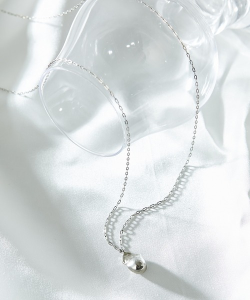 PAPILLONNER（パピヨネ）の「メタルバロックパールネックレス/PAPILLONNER/パピヨネ（ネックレス・レディース・シルバー/ゴールド・FREE）」の18枚目の写真