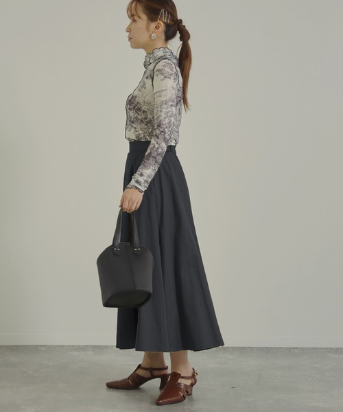 AULI（アウリィ）の「【低身長向けサイズ】ミモレ丈アシンメトリーフレアプリーツスカート（スカート・レディース・ベージュ/ネイビー/イエロー・S/XS）」の18枚目の写真