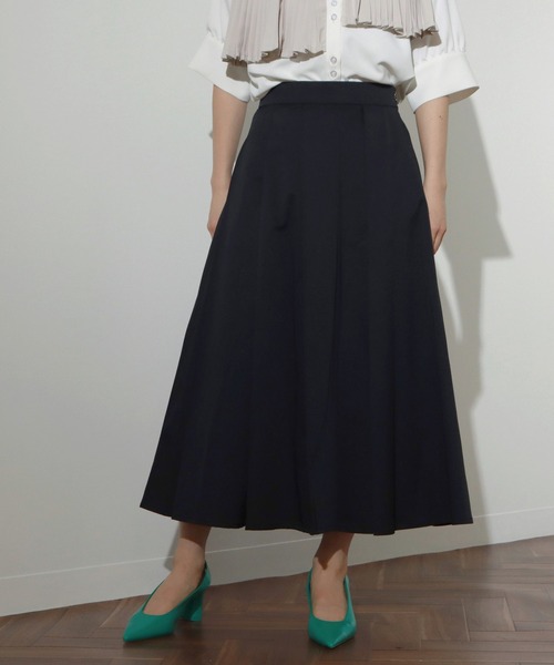 AULI（アウリィ）の「【低身長向けサイズ】ミモレ丈アシンメトリーフレアプリーツスカート（スカート・レディース・ベージュ/ネイビー/イエロー・S/XS）」の22枚目の写真