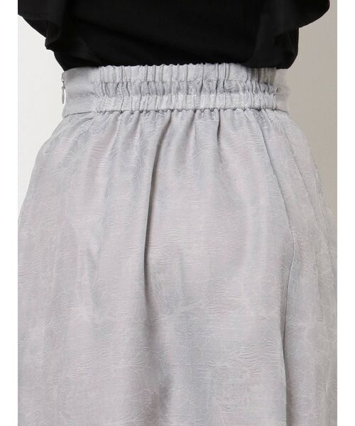 dazzlin（ダズリン）の「シアージャカードイレヘムスカ-ト（スカート・レディース・グレー/ベージュ・SMALL/MEDIUM）」の15枚目の写真