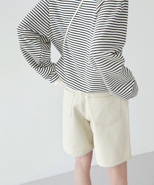 UNE MANSION(ユヌマンション)の「レザーコーティングハーフパンツ(その他パンツ・レディース・ブラック/アイボリー・SMALL/MEDIUM/LARGE)」の12枚目の写真