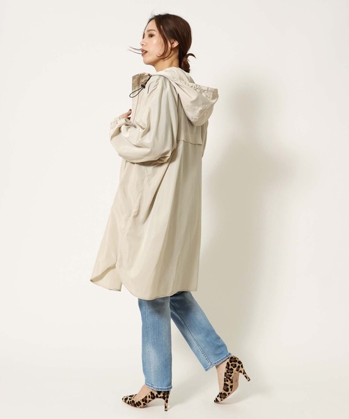 Jines（ジネス）の「エアリーグログラン素材・ポンチョ風マウンテンパーカー（マウンテンパーカー・レディース・ベージュ/ネイビー/カーキ・FREE）」の9枚目の写真