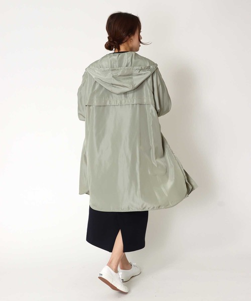 Jines（ジネス）の「エアリーグログラン素材・ポンチョ風マウンテンパーカー（マウンテンパーカー・レディース・ベージュ/ネイビー/カーキ・FREE）」の13枚目の写真