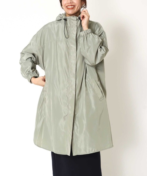 Jines（ジネス）の「エアリーグログラン素材・ポンチョ風マウンテンパーカー（マウンテンパーカー・レディース・ベージュ/ネイビー/カーキ・FREE）」の10枚目の写真