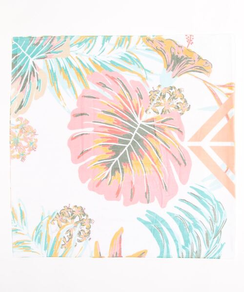 ロキシー ユニセックス タオル タオル Glimmer Of Hope カラー:White Happy Tropical Swim ROXY（ロキシー）の「GLIMMER OF HOPE⁄ロキシービーチバスタオル