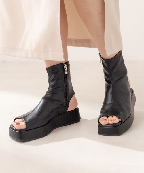 OLIVE des OLIVE(オリーブデオリーブ)の「ストレッチブーツサンダル(ブーツ・レディース・オフホワイト/ブラック/ダークブラウン・SMALL/MEDIUM/LARGE)」の6枚目の写真