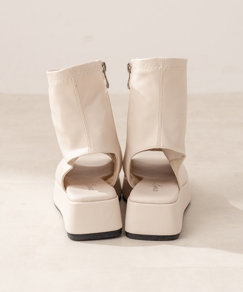 OLIVE des OLIVE(オリーブデオリーブ)の「ストレッチブーツサンダル(ブーツ・レディース・オフホワイト/ブラック/ダークブラウン・SMALL/MEDIUM/LARGE)」の9枚目の写真