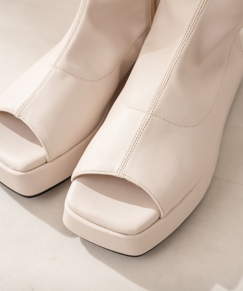 OLIVE des OLIVE(オリーブデオリーブ)の「ストレッチブーツサンダル(ブーツ・レディース・オフホワイト/ブラック/ダークブラウン・SMALL/MEDIUM/LARGE)」の10枚目の写真