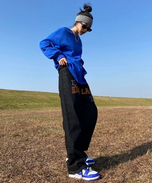 ARULE（アルール）の「A'GEM/9 × .kom『ARULE/アルール』ファイヤー レタリング ワッペン ワイドシルエット デニムパンツ（デニムパンツ・メンズ・ネイビー・M/L）」の14枚目の写真