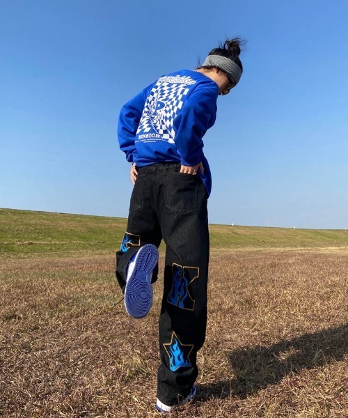 ARULE（アルール）の「A'GEM/9 × .kom『ARULE/アルール』ファイヤー レタリング ワッペン ワイドシルエット デニムパンツ（デニムパンツ・メンズ・ネイビー・M/L）」の18枚目の写真