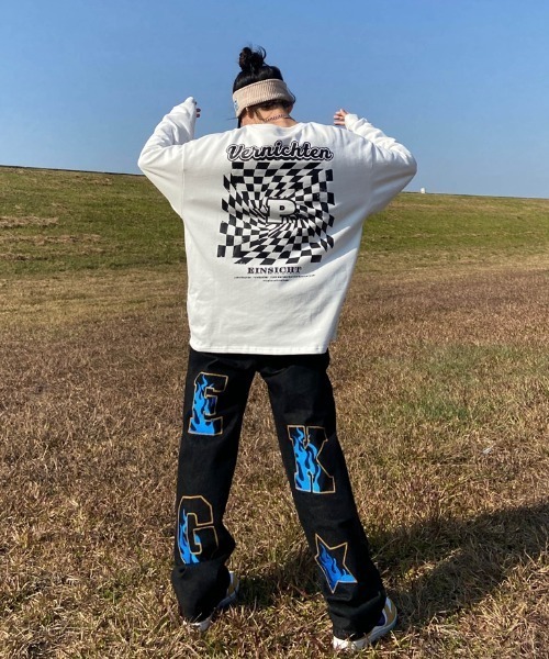 ARULE（アルール）の「A'GEM/9 × .kom『ARULE/アルール』ファイヤー レタリング ワッペン ワイドシルエット デニムパンツ（デニムパンツ・メンズ・ネイビー・M/L）」の20枚目の写真