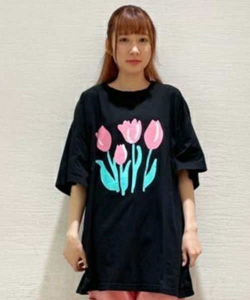 Candy Stripper（キャンディストリッパー）の「CHULIP BIG Tシャツ（Tシャツ/カットソー・レディース・ピンク/グリーン/ブラック・2）」の2枚目の写真