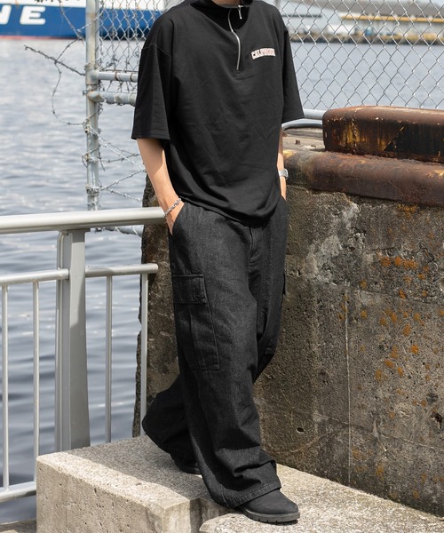 kutir(クティール)の「ロゴ入り半袖ハーフジップ(Tシャツ/カットソー・メンズ・ライトグレー/ブラック/グリーン・MEDIUM/LARGE)」の5枚目の写真