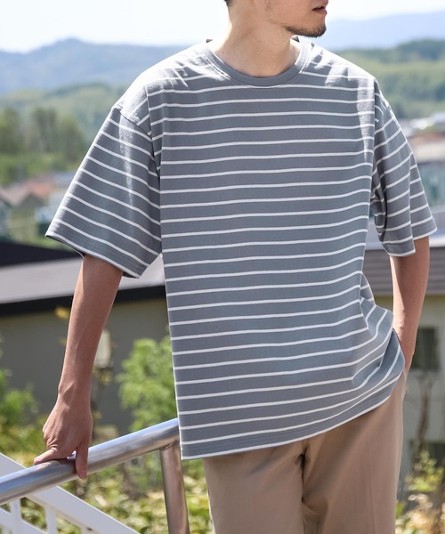 ZIP FIVE（ジップファイブ）の「【ZIP FIVE】アソートマルチボーダーオーバーサイズ半袖Tシャツ（Tシャツ/カットソー・レディース・ホワイト×ブラック/ブラック×ホワイト/ホワイト×ネイビー/ホワイト系/ブラック系/グリーン系/グリーン系1/ネイビー系/ネイビー系1/ブルー系/ブルー系1・MEDIUM/LARGE/X-LARGE）」の11枚目の写真