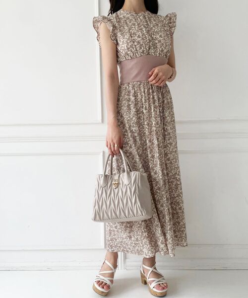 MAJESTIC LEGON（マジェスティックレゴン）の「コルセットデザインフリルワンピース（ワンピース・レディース・グレー系その他/ホワイト系その他2/ピンク系その他2/ピンクベージュ・MEDIUM/SMALL）」の3枚目の写真