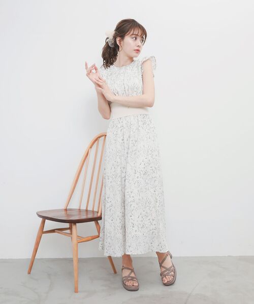MAJESTIC LEGON（マジェスティックレゴン）の「コルセットデザインフリルワンピース（ワンピース・レディース・グレー系その他/ホワイト系その他2/ピンク系その他2/ピンクベージュ・MEDIUM/SMALL）」の22枚目の写真