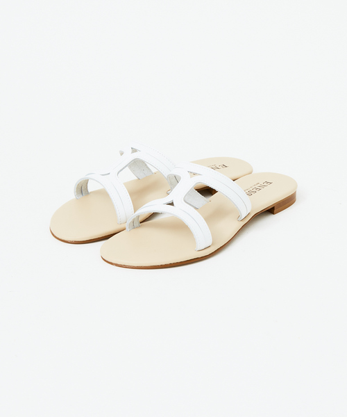 eness（エネス）の「ENESS H型サンダル（サンダル・レディース・キャメル/ホワイト・38/37/36/35）」の2枚目の写真