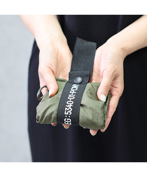 POST GENERAL（ポストジェネラル）の「ポストジェネラル POST GENERAL / ポストジェネラル パッカブル パラシュートナイロンバッグ（エコバッグ/サブバッグ・レディース・ブルーグレー/シルバーグレー/ホワイト/ブラウン/ブラック/オリーブ・FREE）」の6枚目の写真