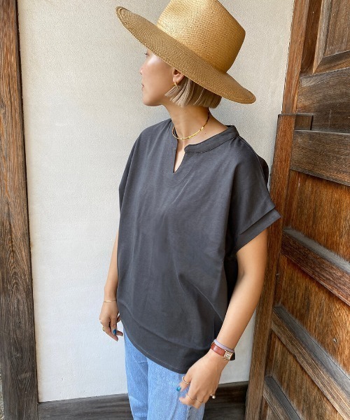 HEILIS(ヘイリス)の「《hideka select》キーネックフレンチスリーブカットソー / キーネック フレンチスリーブ カットソー Tシャツ(Tシャツ/カットソー・レディース・チャコールグレー/アイボリー・FREE)」の18枚目の写真
