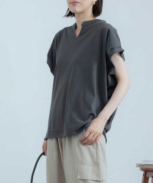 HEILIS(ヘイリス)の「《hideka select》キーネックフレンチスリーブカットソー / キーネック フレンチスリーブ カットソー Tシャツ(Tシャツ/カットソー・レディース・チャコールグレー/アイボリー・FREE)」の21枚目の写真