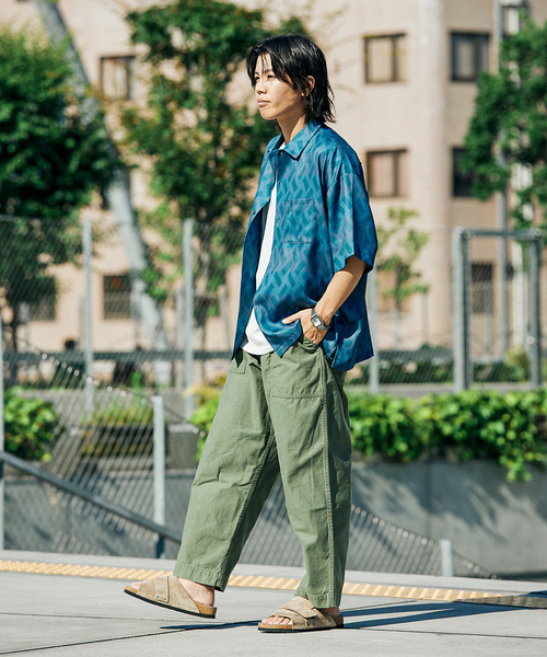 JOURNAL STANDARD（ジャーナルスタンダード）の「《追加》【GEOM PATTERN/ジオメパターン】ワイドシルエット 柄シャツ “総柄”（シャツ/ブラウス・メンズ・ブラック/ベージュ/ネイビー/グリーン/ブラック系その他/ネイビー系1・SMALL/MEDIUM/LARGE）」の16枚目の写真