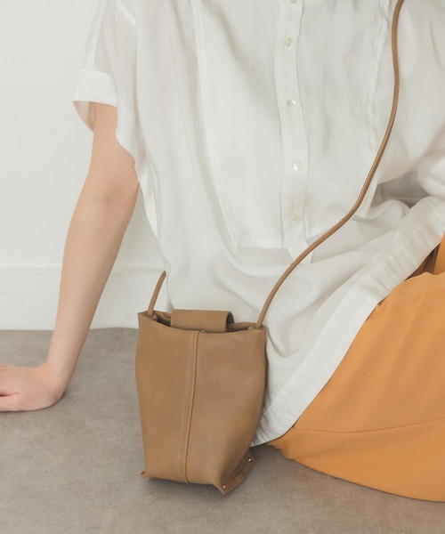 RODE SKO(ロデスコ)の「まるひもショルダーバッグ(ショルダーバッグ・レディース・ブラック/マスタード/モカ/ブラウン系その他/グリーン系その他・ONE)」の8枚目の写真