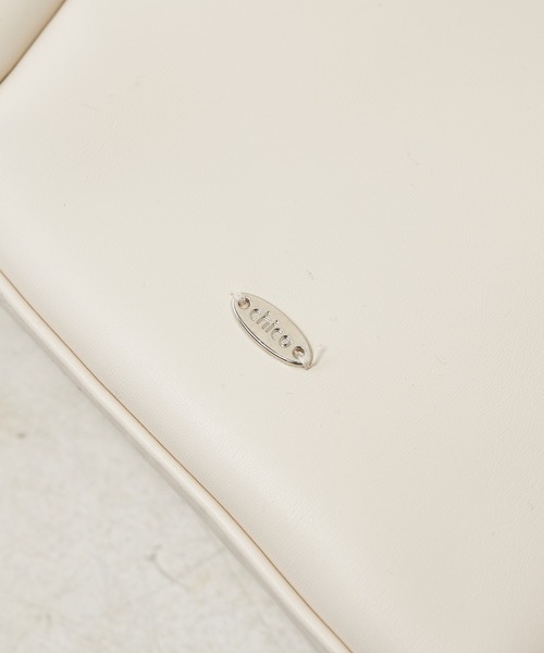 Chico（チコ）の「【2022AW】キルティング三角ショルダーバック（ショルダーバッグ・レディース・アイボリー/ブラック/グリーン/ベージュ・FREE）」の16枚目の写真