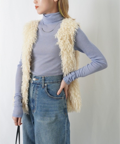 LUCA/LADY LUCK LUCA（ルカ/レディラックルカ）の「LC/LLL ウールシルクタートル / レイヤードタートルハイネックネックニット（Tシャツ/カットソー・レディース・ブラック/パープル/アイボリー/マスタード/サックスブルー/オレンジ・FREE）」の22枚目の写真