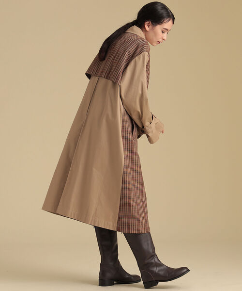 Ray BEAMS（レイビームス）の「Ray BEAMS / チェック 切り替え ステンカラーコート（ステンカラーコート・レディース・ブラック/ブラウン系その他3・ONE SIZE）」の18枚目の写真
