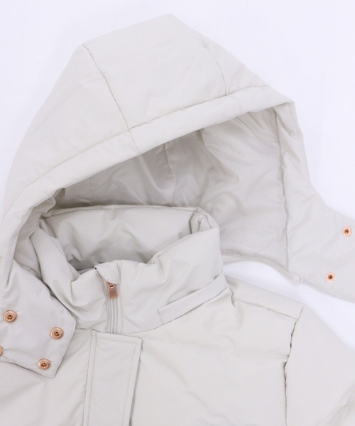 GIORDANO（ジョルダーノ）の「[ GIORDANO ]スタンドフードロングダウンジャケット | 撥水/防風/ダウン80% フェザー20%（ダウンジャケット/コート・レディース・ブラック/グレー・X-LARGE/MEDIUM/LARGE/SMALL）」の8枚目の写真