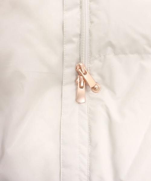 GIORDANO（ジョルダーノ）の「[ GIORDANO ]スタンドフードロングダウンジャケット | 撥水/防風/ダウン80% フェザー20%（ダウンジャケット/コート・レディース・ブラック/グレー・X-LARGE/MEDIUM/LARGE/SMALL）」の6枚目の写真