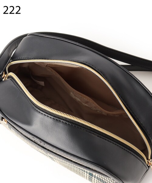 SHOO・LA・RUE(シューラルー)の「◆フロントチェックショルダーバッグ(ショルダーバッグ・レディース・グリーン系その他3/キャメル/ブラウン系2・00)」の11枚目の写真